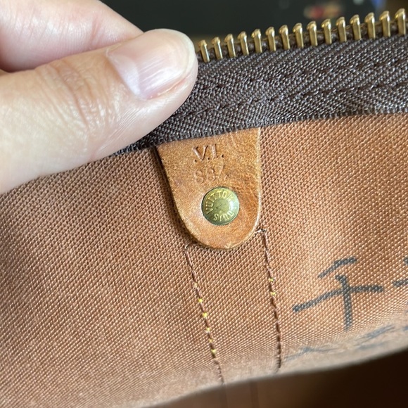 ⚜️Louis Vuitton keepall 45 bandolier⚜️ - Picture 12 of 17